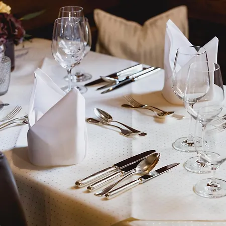 Romantik Zehntkeller Hotel Iphofen